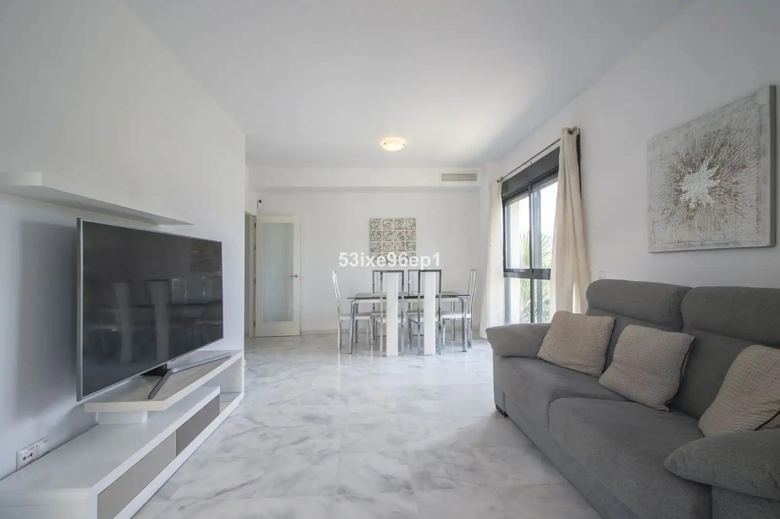 Piso con piscina en venta en Calle Trajano 4, imagen 3