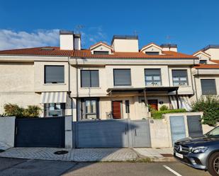 Casa adosada en venda a Vigo