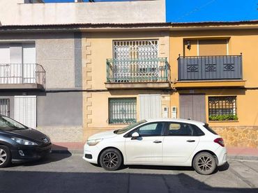 Flat for sale in Calle PIO XII