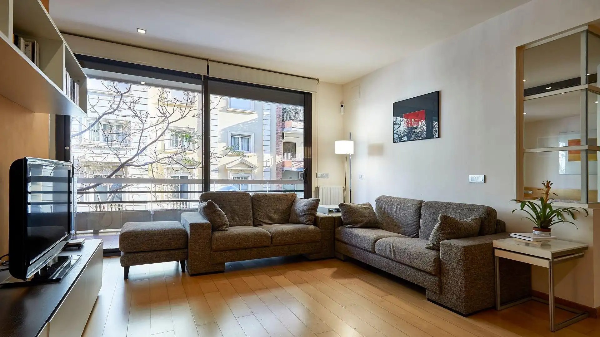 Living room of Flat for sale in  Barcelona Capital  with Air Conditioner, Terrace and Balcony
