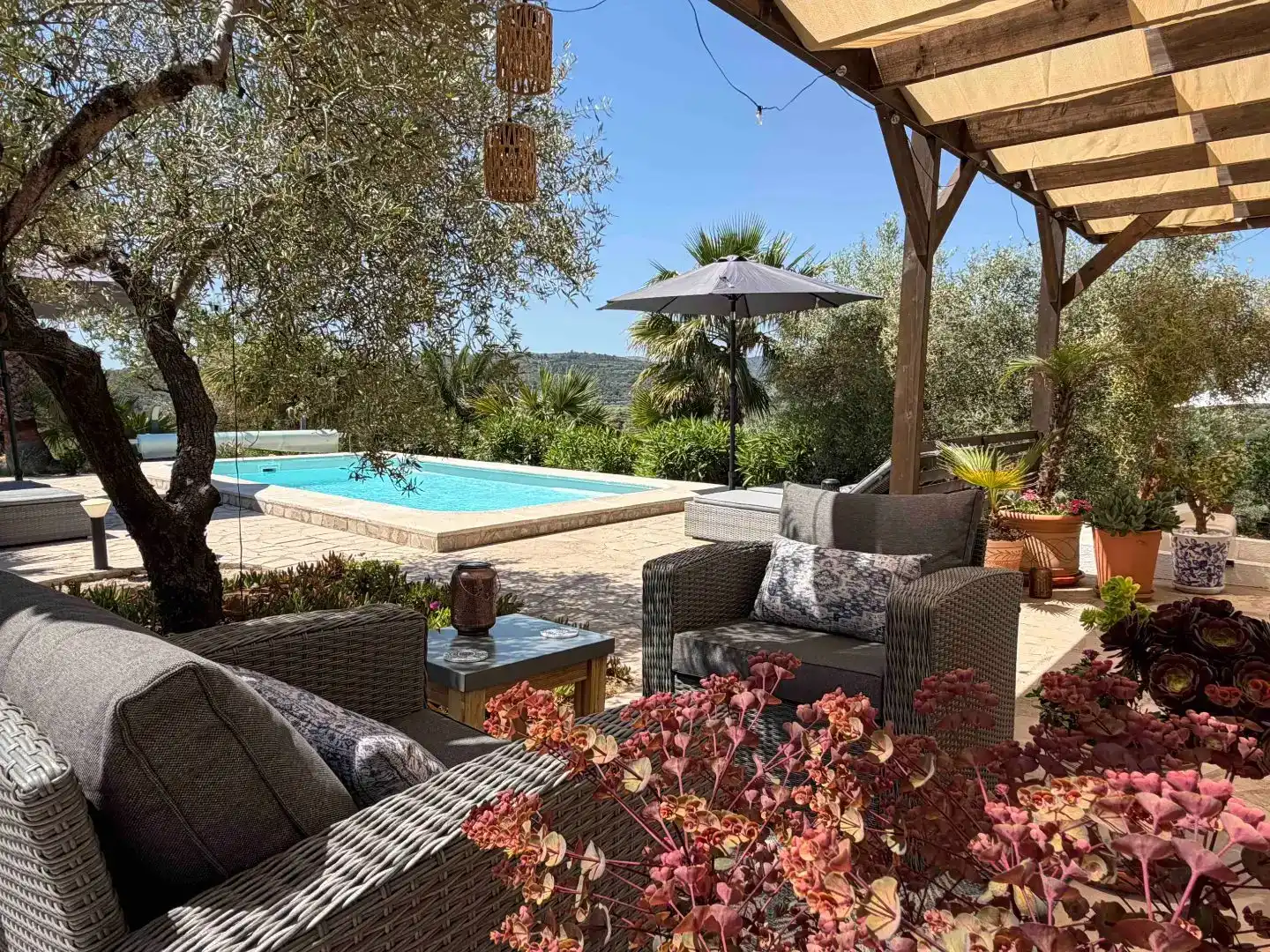 Terrassa de Finca rústica en venda en Traiguera amb Jardí privat, Piscina i Moblat