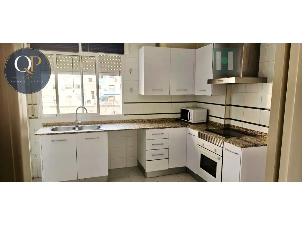 Piso con ascensor en venta en Calle Carlos V, imagen 16