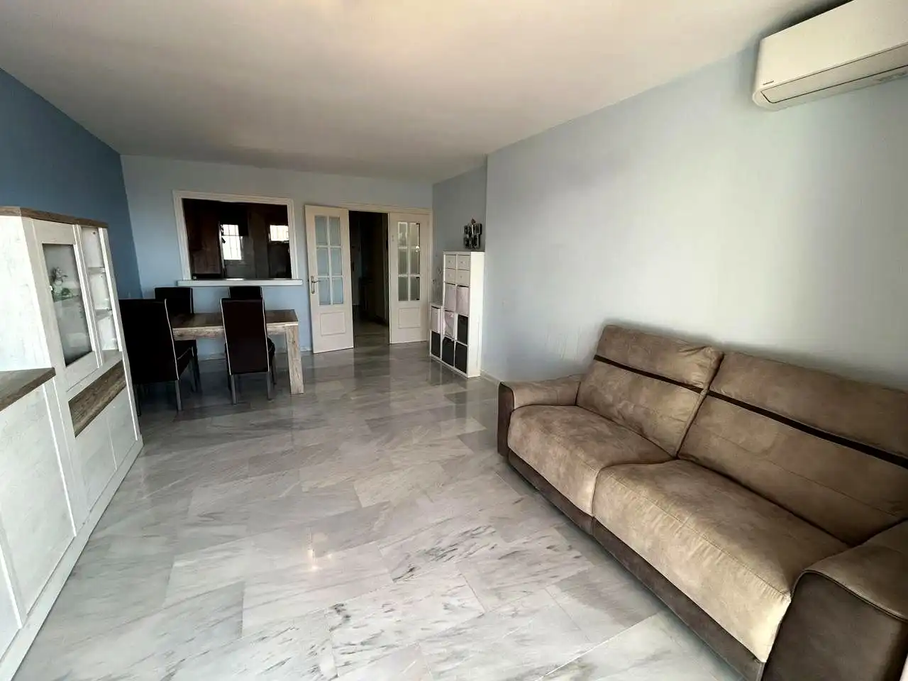 Sala d'estar de Pis en venda en Benalmádena amb Aire condicionat, Calefacció i Terrassa