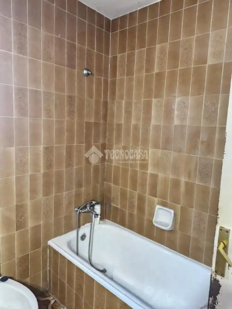 Bathroom of Flat for sale in Tarragona  with Balcony