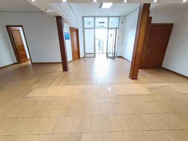 Local comercial en Alquiler en Calle Iglesia en Yuncos