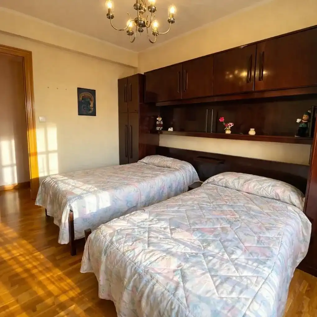 Schlafzimmer von Wohnung zum Verkauf in Vitoria - Gasteiz mit Heizung und Abstellraum