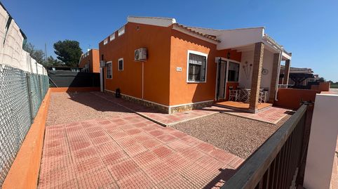 Foto 2 de Casa adosada en venda a Calle Italia, 16, Daya Nueva, Alicante