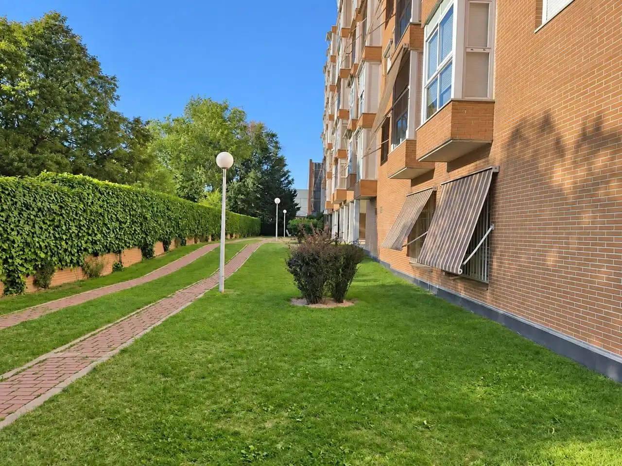 Appartamento con piscina in affitto a Calle de Ladera de los Almendros, imagen 33