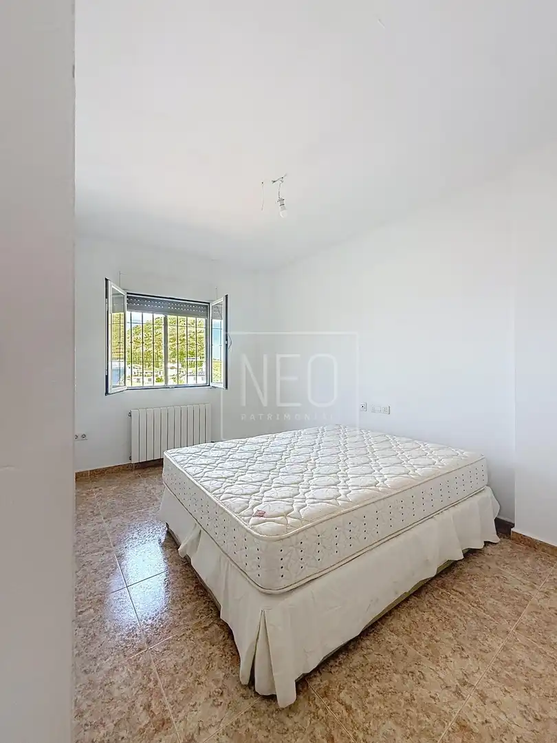 Semi-detached house with garden for sale in Avenida ALFAGUARA, imagen 19