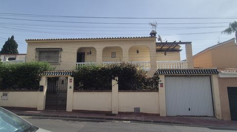 Foto 2 de Casa adosada en venda a Av Mijas, Solymar, Benalmádena