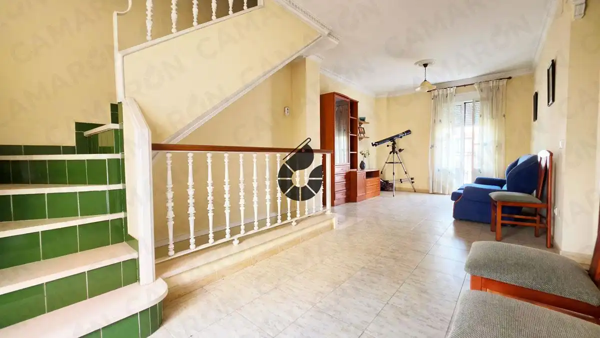 Casa adosada en venda en Coria del Río amb Terrassa i Traster