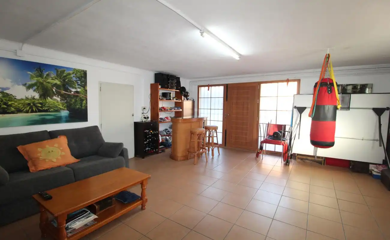 Casa o xalet en venda en L'Eliana amb Aire condicionat, Calefacció i Jardí privat