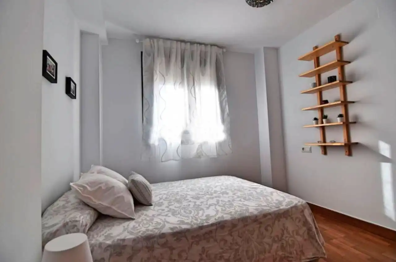 Bedroom of Apartments for rent in Málaga Capital  with Air Conditioner, Heating and Parquet flooring
