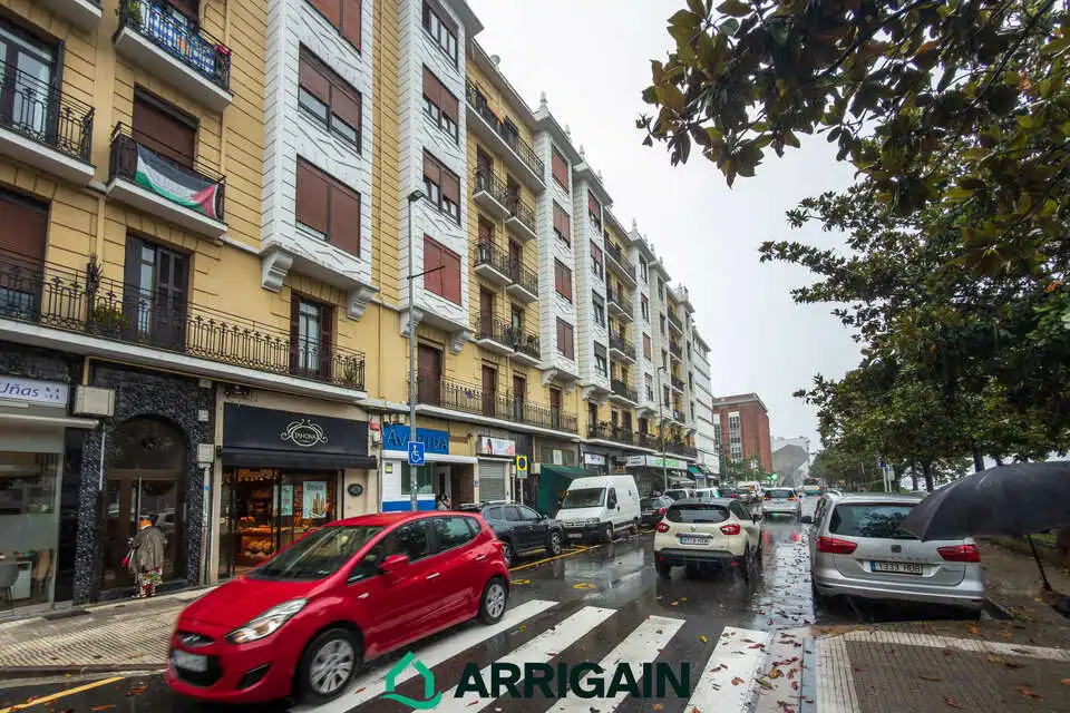 Vista exterior de Piso en venta en Pasaia con Calefacción y Balcón