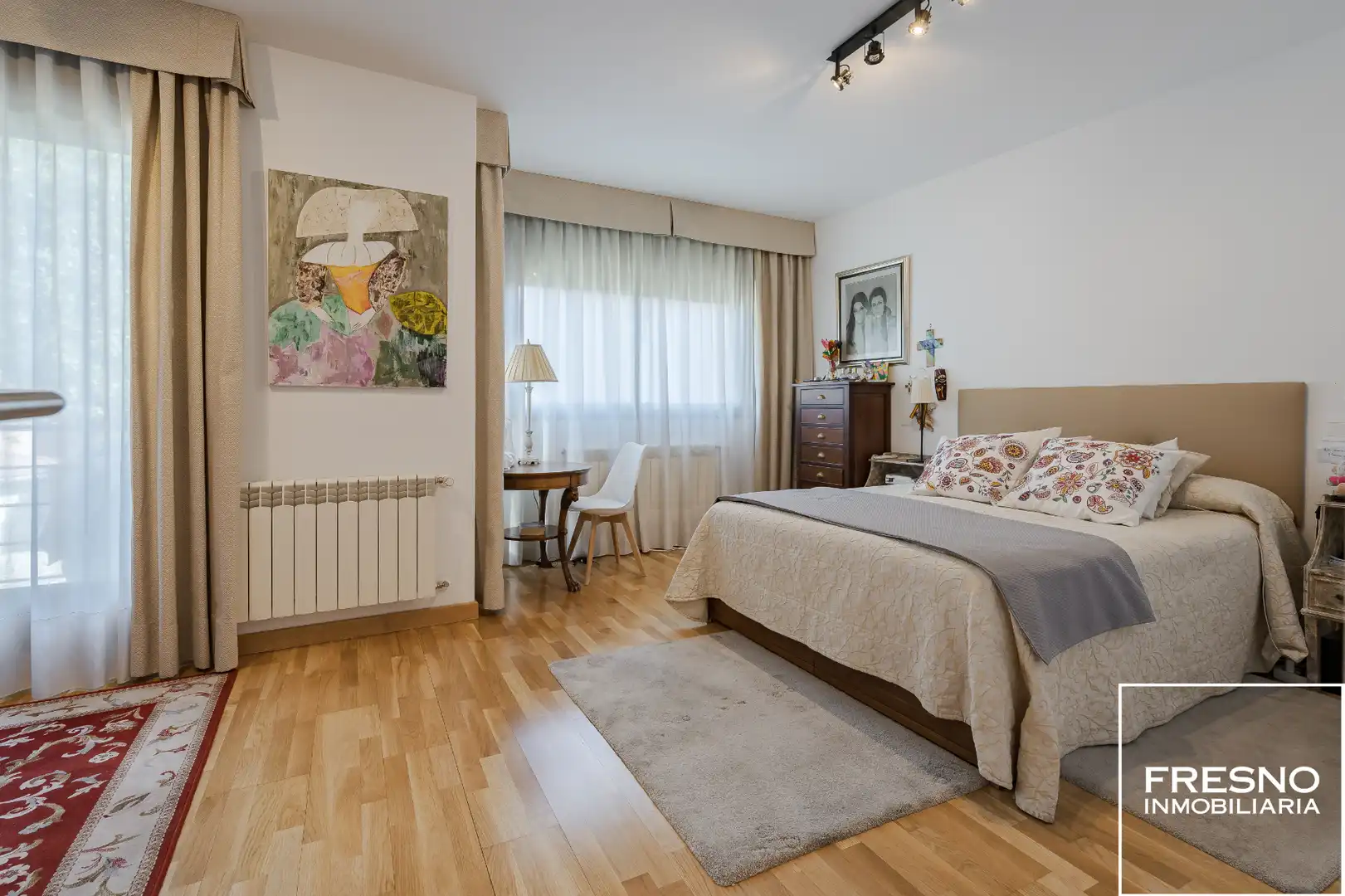 Habitación de Casa adosada en venta en Miramadrid