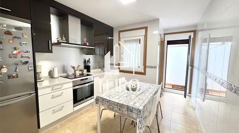 Foto 5 de Apartamento en venta en Arealonga, Vilagarcía de Arousa