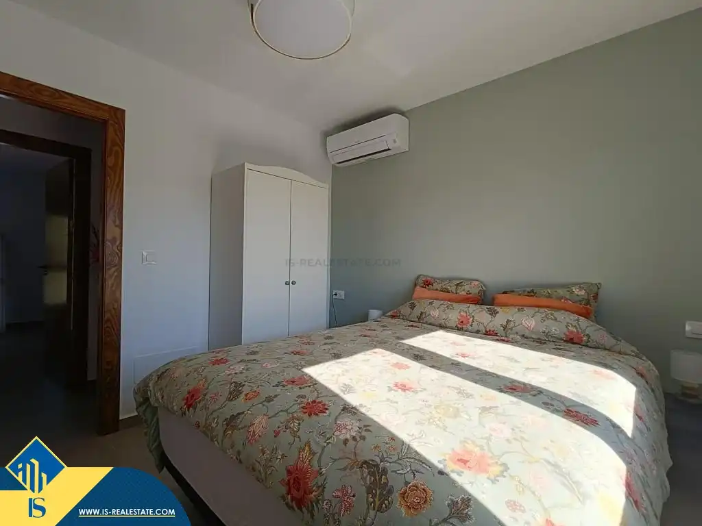 Habitación de Casa o chalet en venta en Pilar de la Horadada con Jardín privado, Terraza y Amueblado