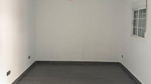 Foto 4 de Piso en venta en Avenida Menéndez Pelayo, La Atunara - Periáñez, La Línea de la Concepción