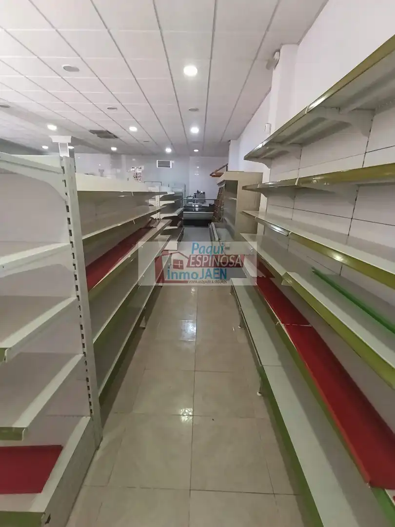 Local en venta en Jamilena con Aire acondicionado