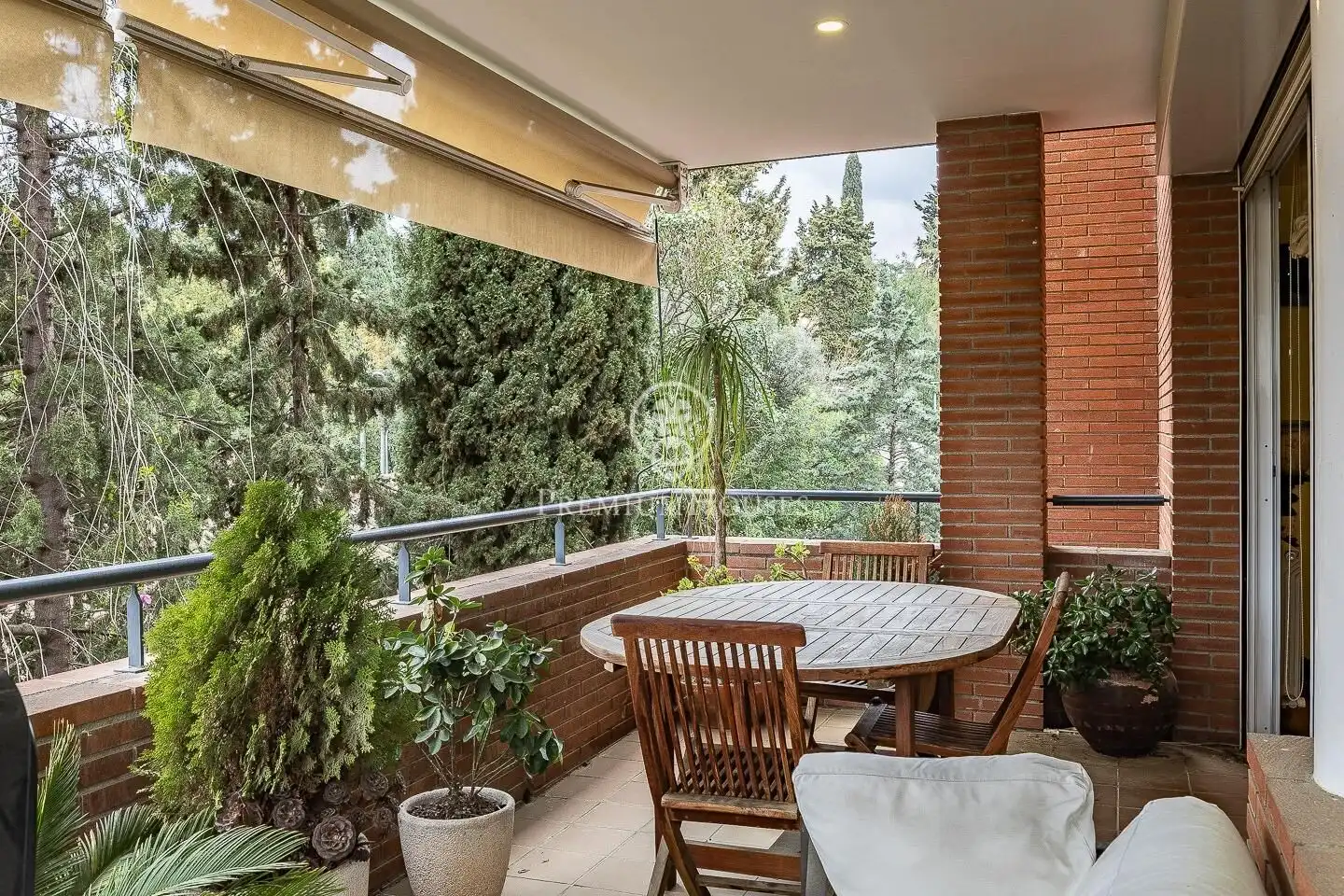 Terrace of Flat for sale in Esplugues de Llobregat  with Air Conditioner, Heating and Private garden
