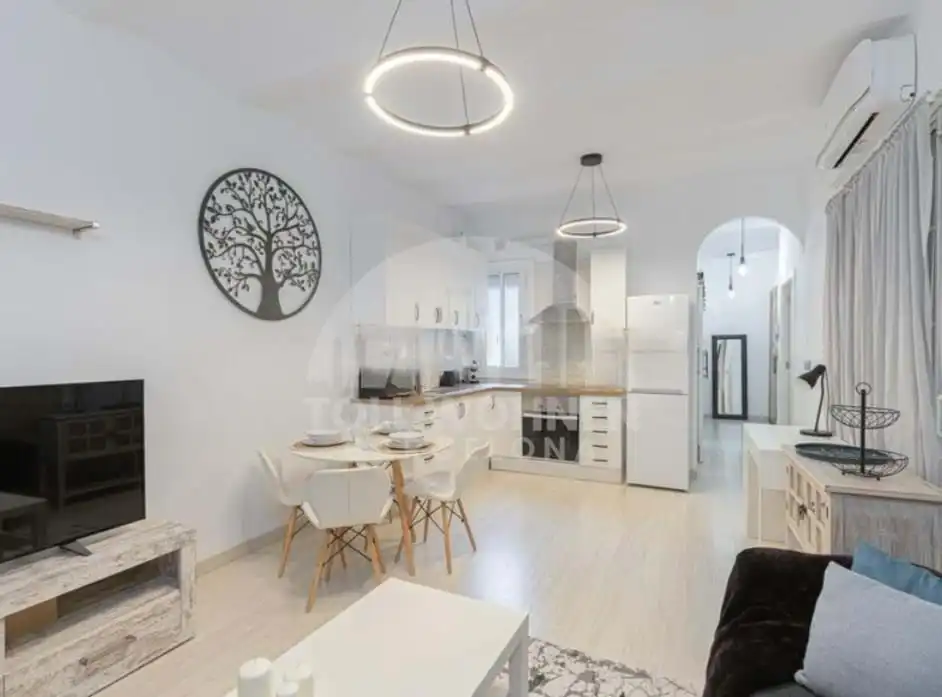 Cocina de Piso en venta en Barcelona con Terraza, Amueblado y Balcón