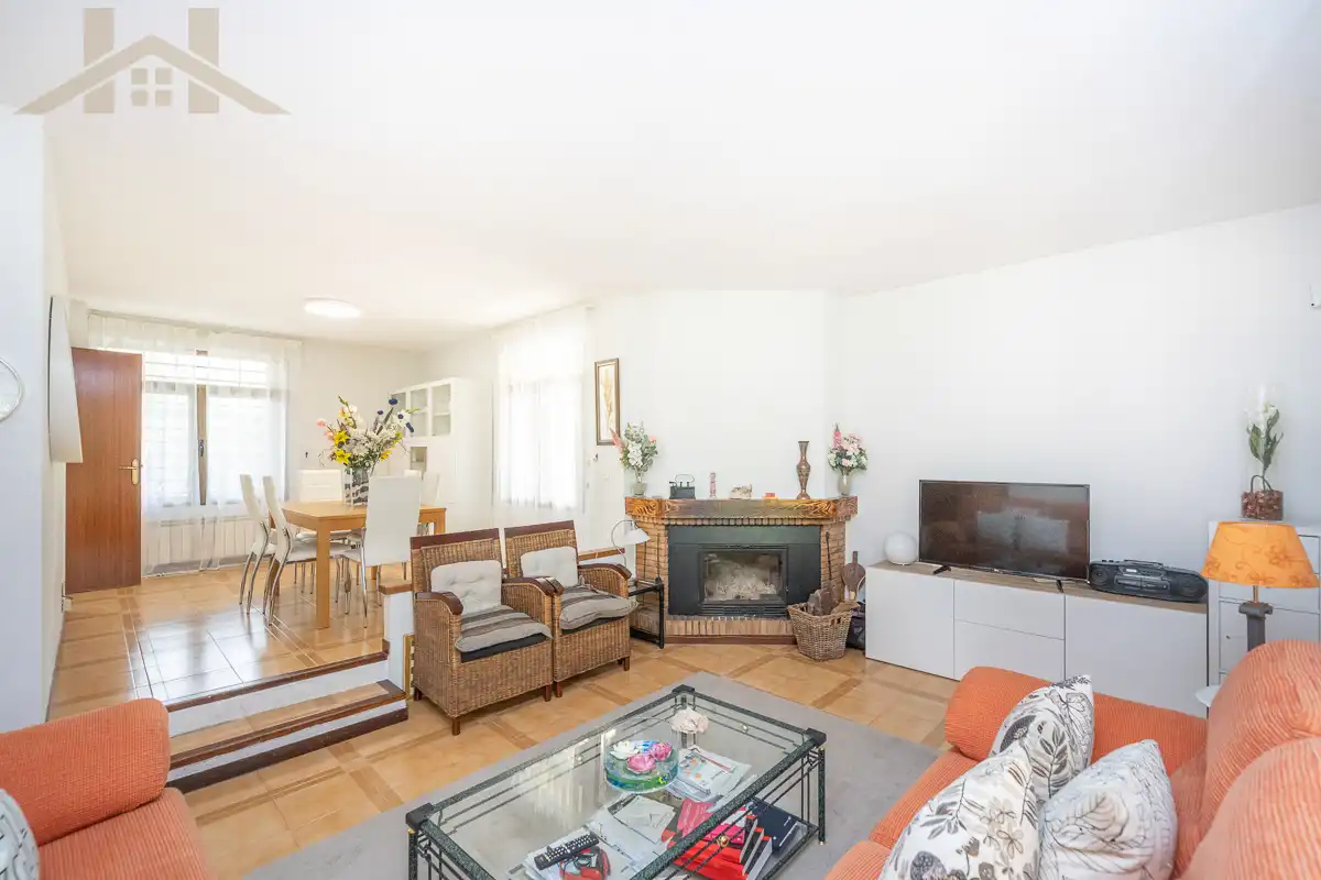 Sala de estar de Casa o chalet en venta en Alpedrete con Trastero