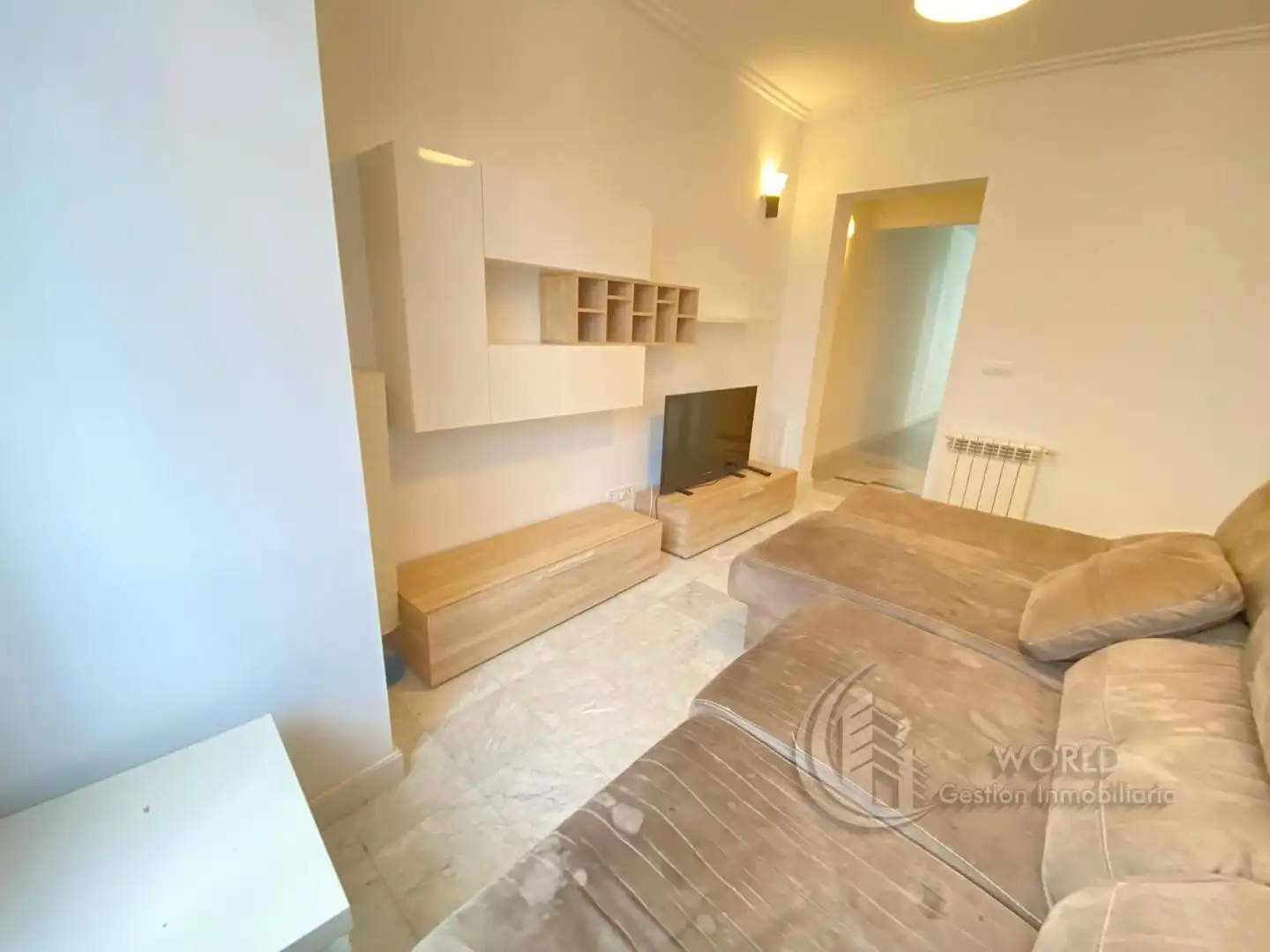 Living room of Flat for rent in Chamberí