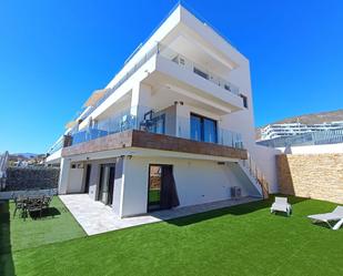 Vista exterior de Apartament de lloguer en Finestrat amb Aire condicionat, Terrassa i Traster