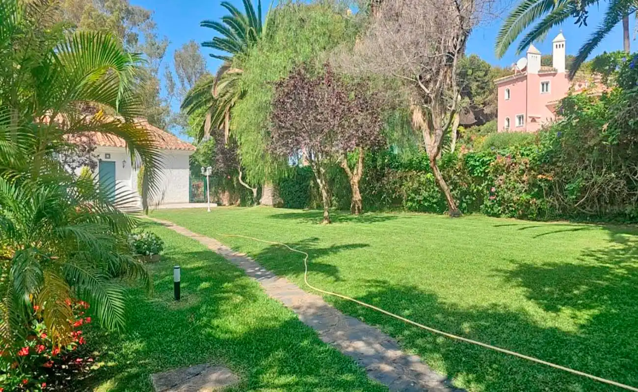 Xalet amb piscina en venda a Calahonda, imagen 9