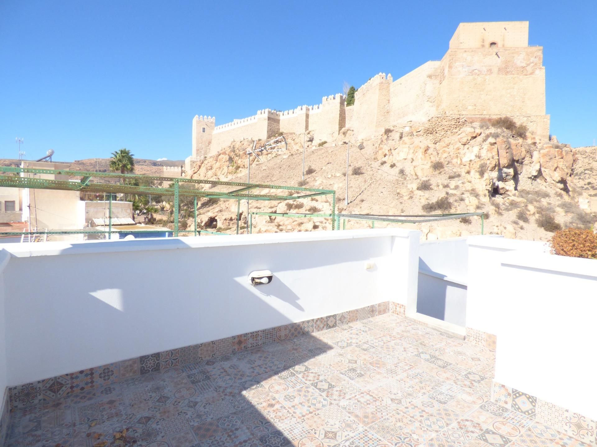 Ático en venta en Calle DE LA REINA, 2, Centro