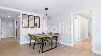 Dining room of Flat for sale in  Sevilla Capital  with Air Conditioner