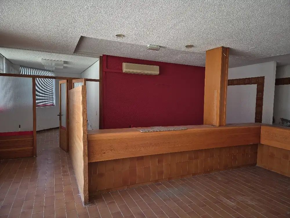 Business premises for sale in Calle Iniesta 4, imagen 3