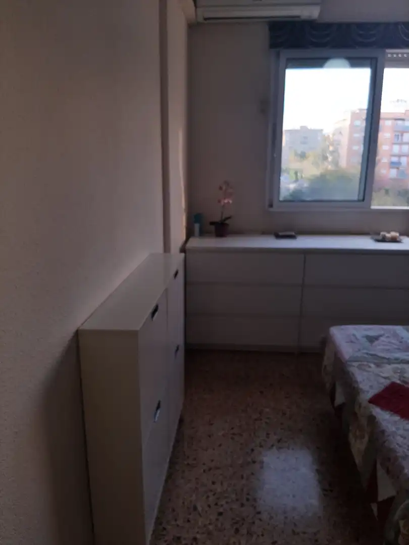 Bedroom of Flat for rent in Valencia  with Air Conditioner, Furnished and Oven