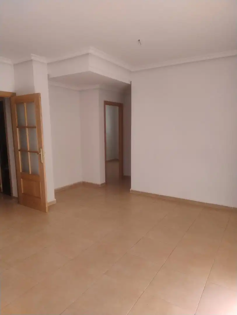 Piso en venta en Pozuelo de Calatrava con Calefacción y Balcón