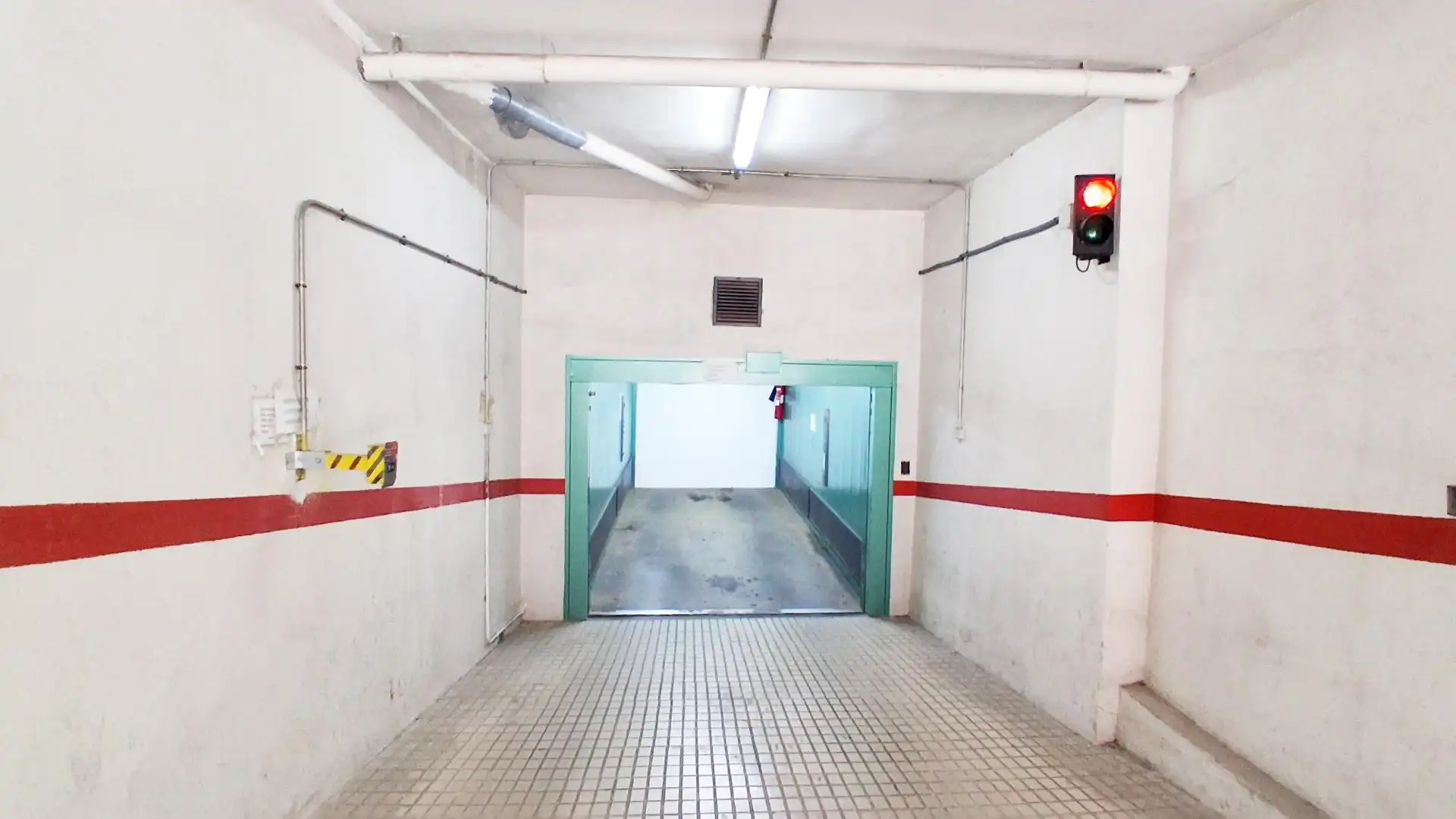 Parking of Houses for rent in Centro