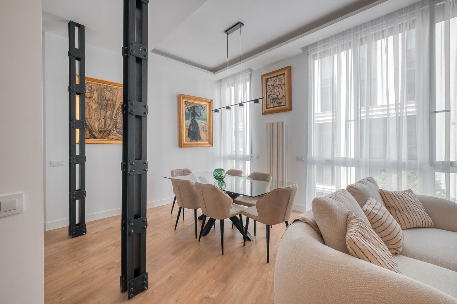 Dining room of Flat for sale in  Madrid Capital  with Air Conditioner, Heating and Furnished