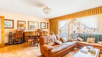 Living room of Flat for sale in Majadahonda  with Air Conditioner, Heating and Private garden