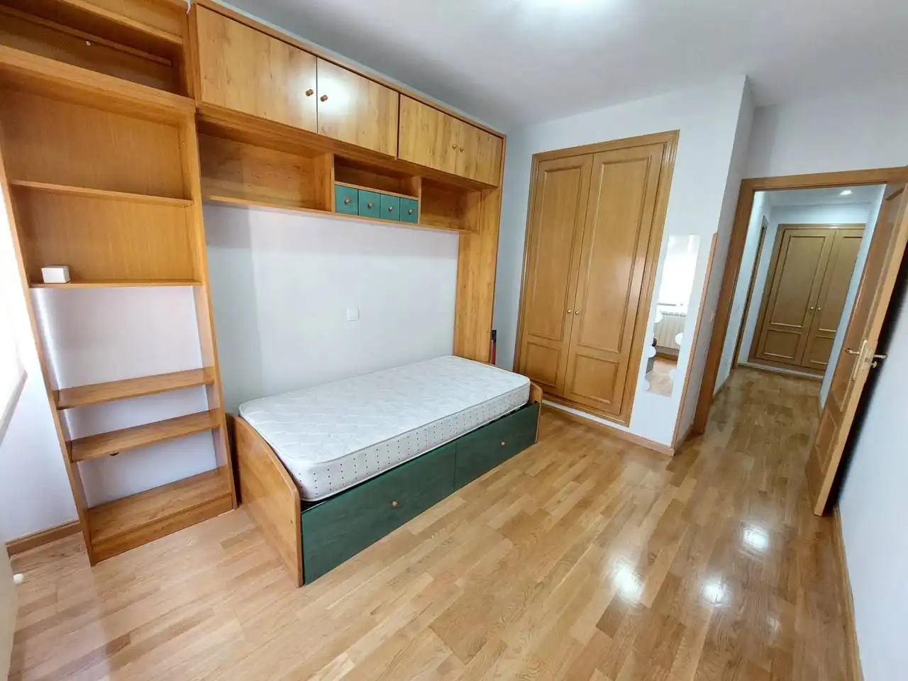 Piso de alquiler en Sector B