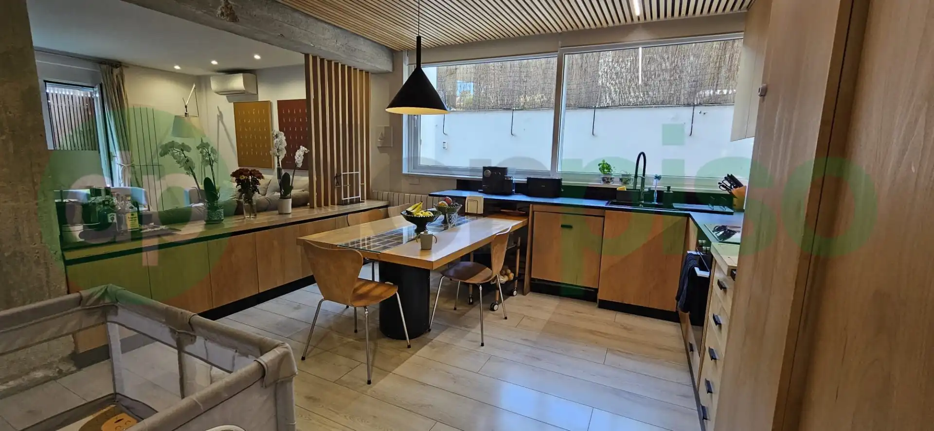 Cuina de Planta baixa en venda en Madrid amb Calefacció i Terrassa