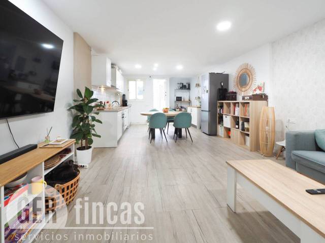 Piso en Venta en Calle Doctor Salvà en Ca n'Aurell