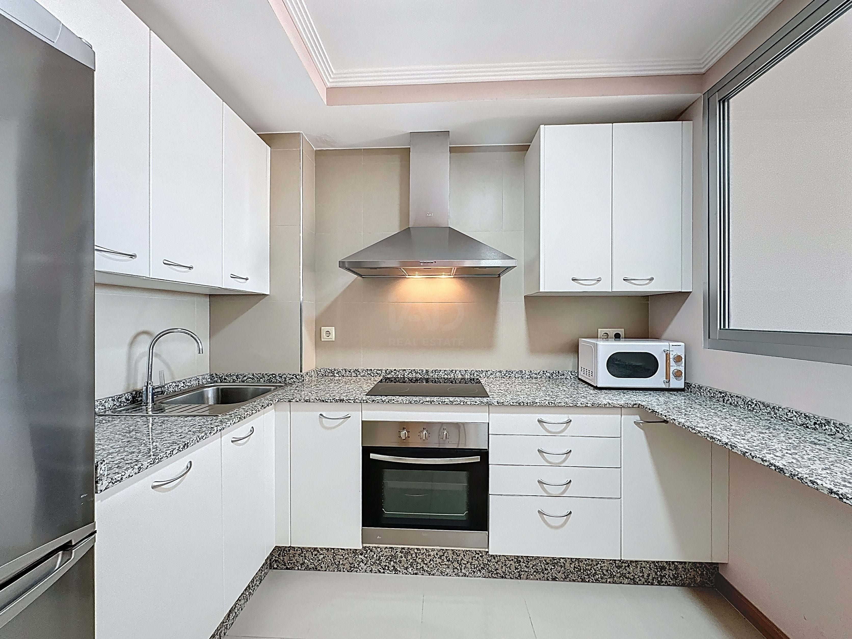 Cuina de Àtic en venda en Sanxenxo amb Piscina