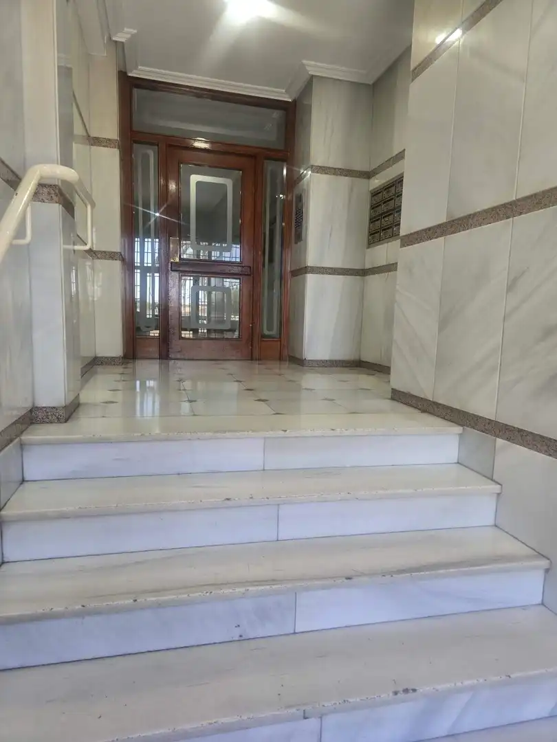 Flat with terrace for sale in Calle JOAQUIN MARTINEZ MACIA, imagen 3