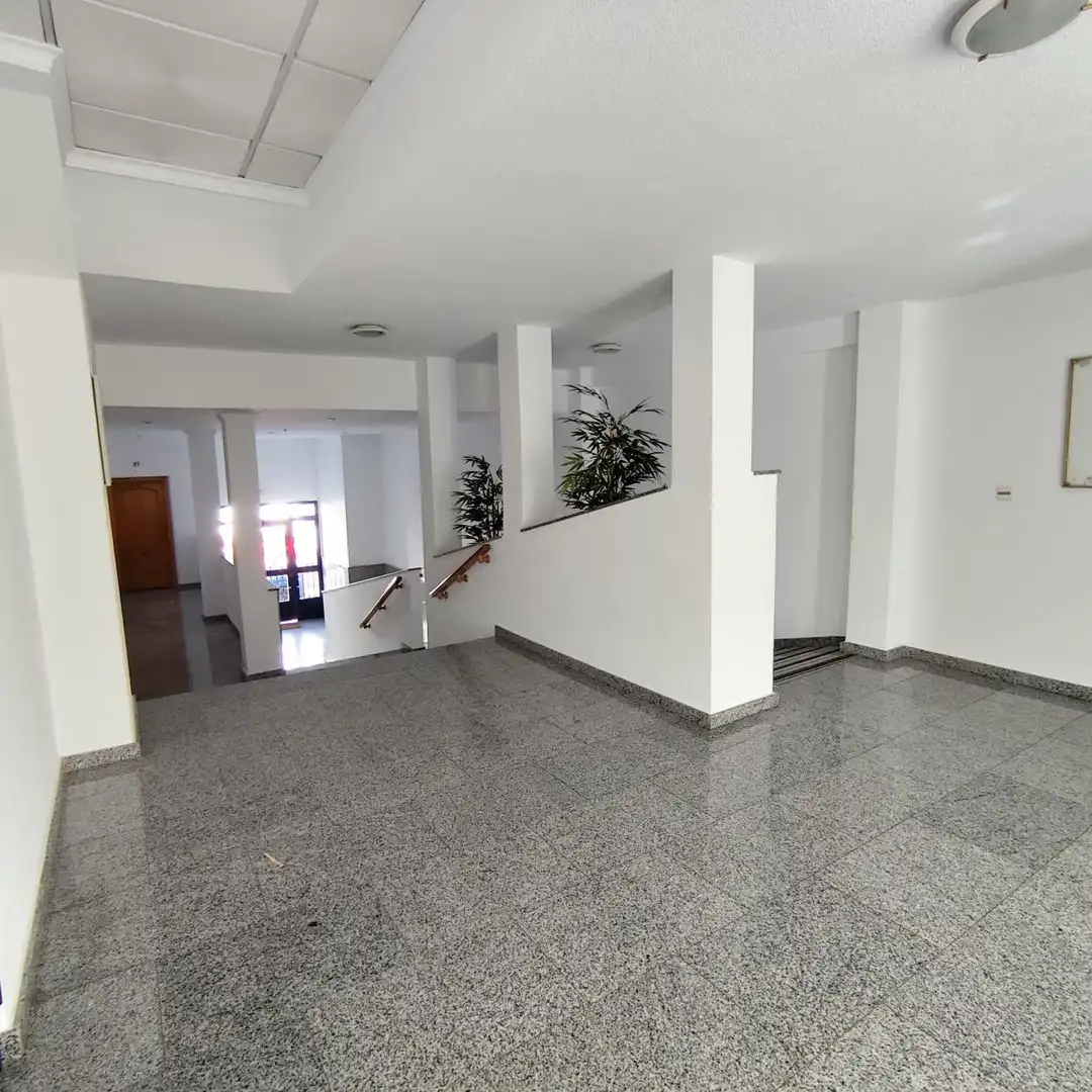Piso en venta en La Nucia con Terraza y Piscina comunitaria