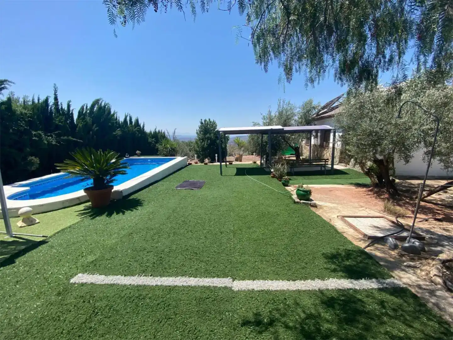 Jardí de Finca rústica en venda en Vilches amb Jardí privat, Piscina i Moblat
