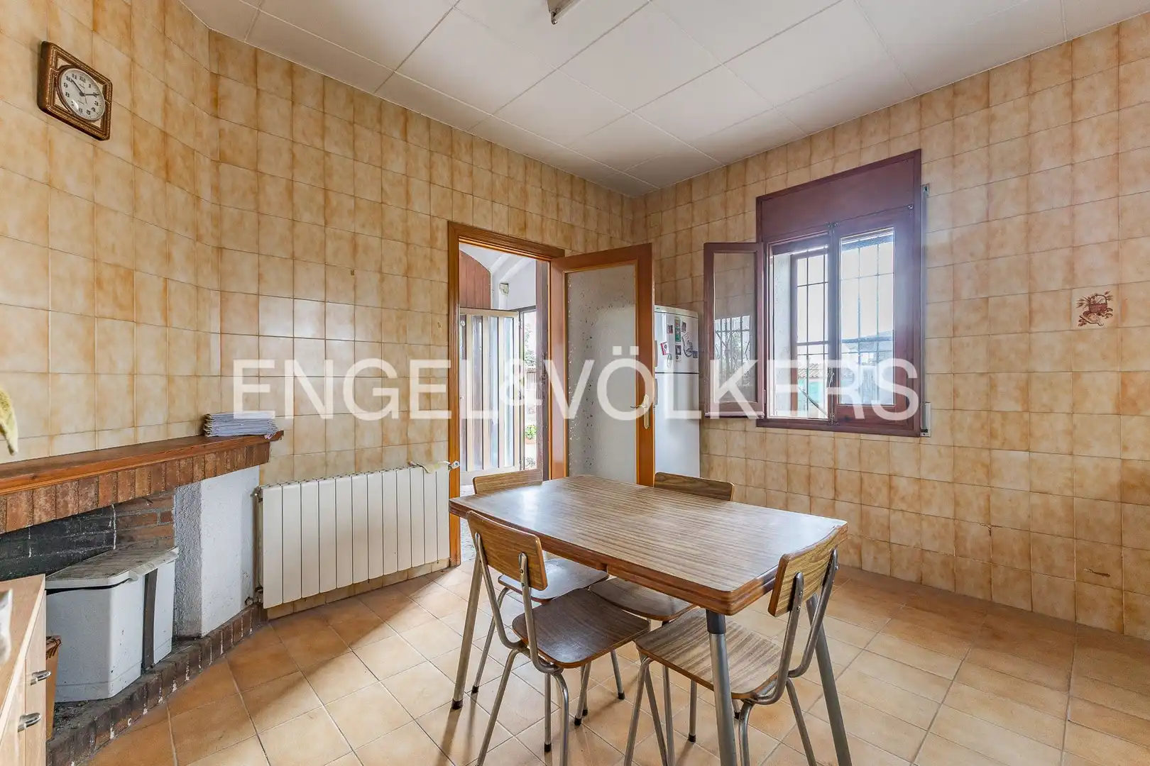 Casa rústica amb terrassa en venda a Palau-solità i Plegamans, imagen 7