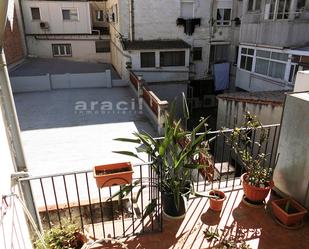 Vista exterior de Casa o xalet en venda en Alcoy / Alcoi amb Balcó