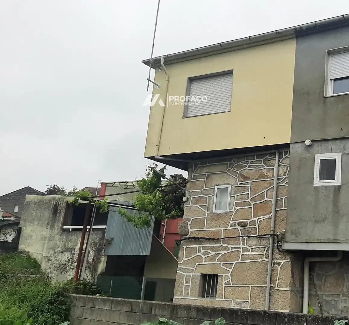 Vista exterior de Casa o chalet en venta en Maside con Trastero y Amueblado