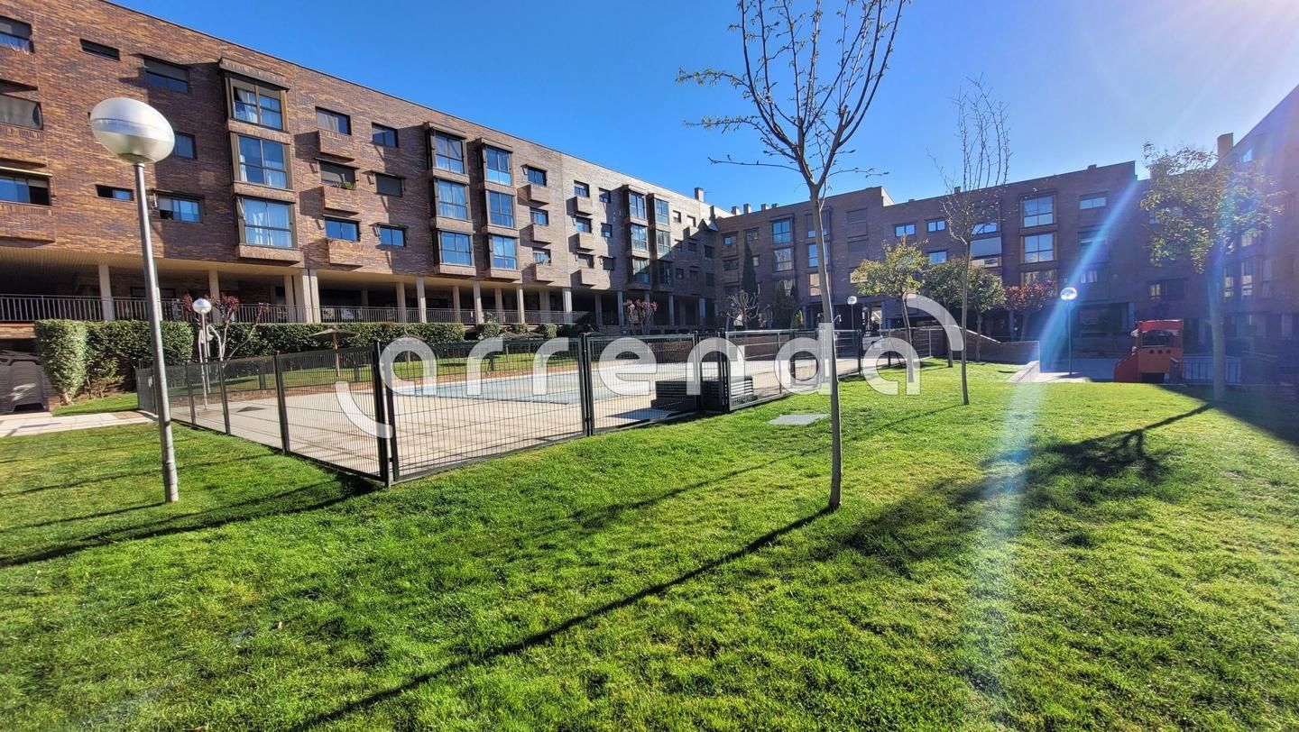 Flat to rent in Del Monasterio De Silos, Montecarmelo