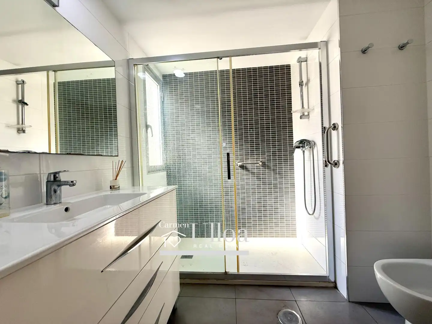 Flat with lift for sale in Avenida Avenida Loring 6, imagen 24