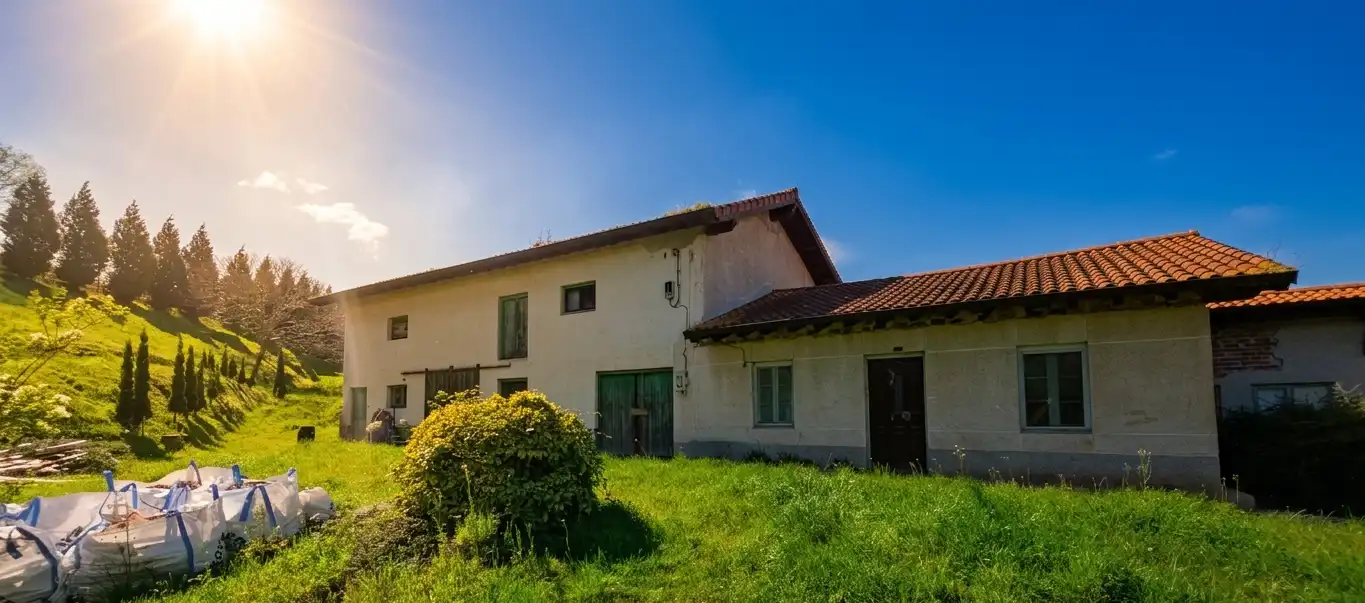 Exterior view of Houses for sale in Udías  with Private garden